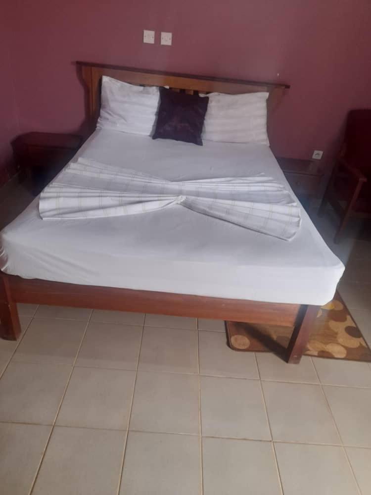 Britannia Hotel Cmr Yaoundé Exteriér fotografie
