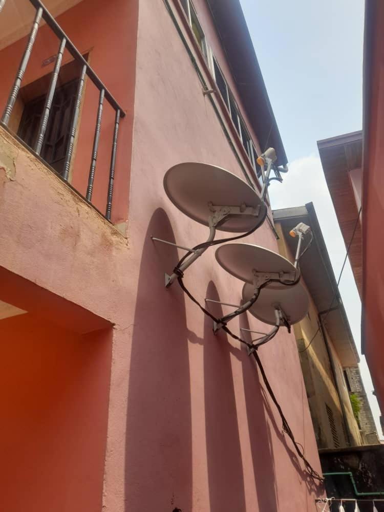 Britannia Hotel Cmr Yaoundé Exteriér fotografie